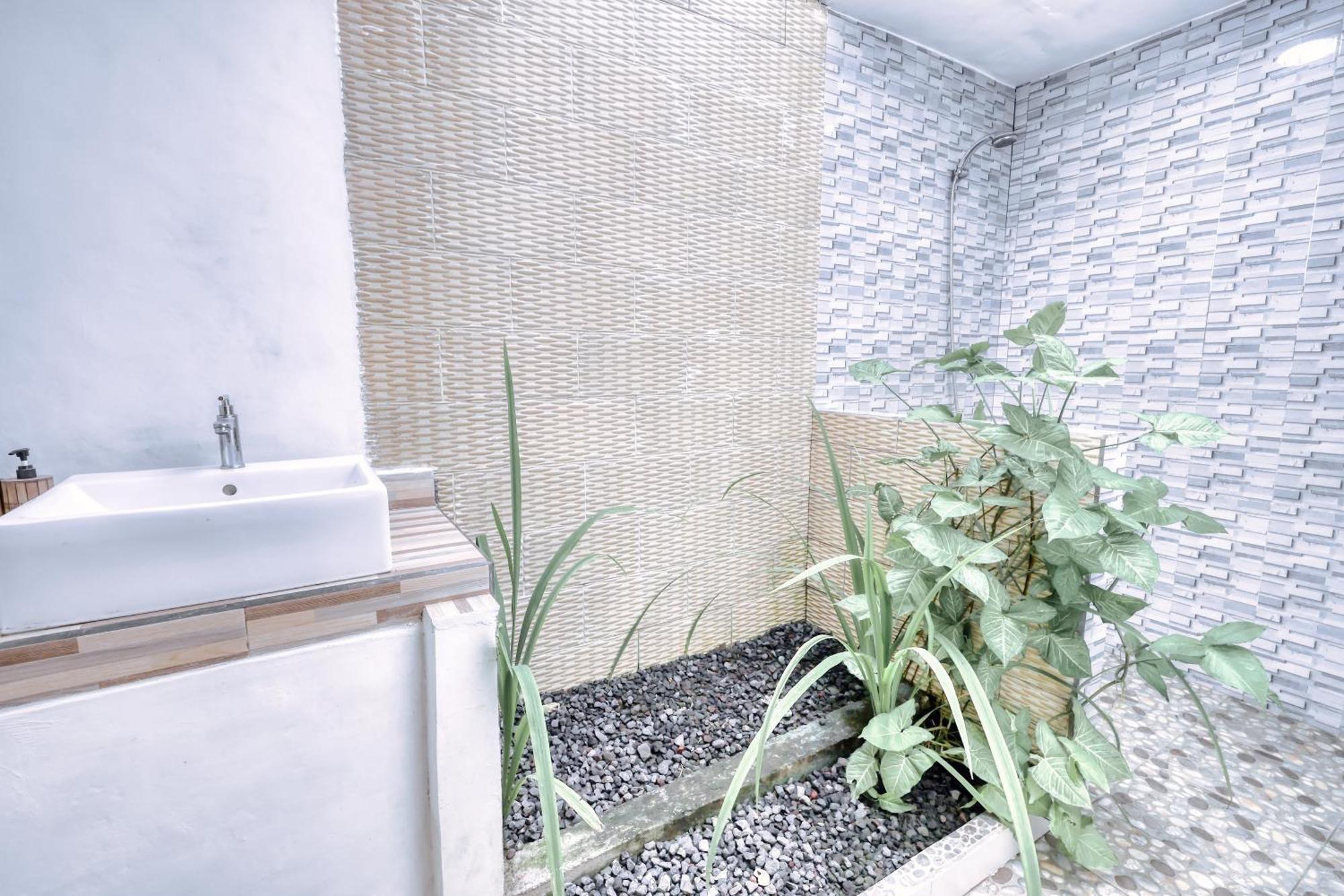 Komurd Lavender Bungalow Sakti Eksteriør billede